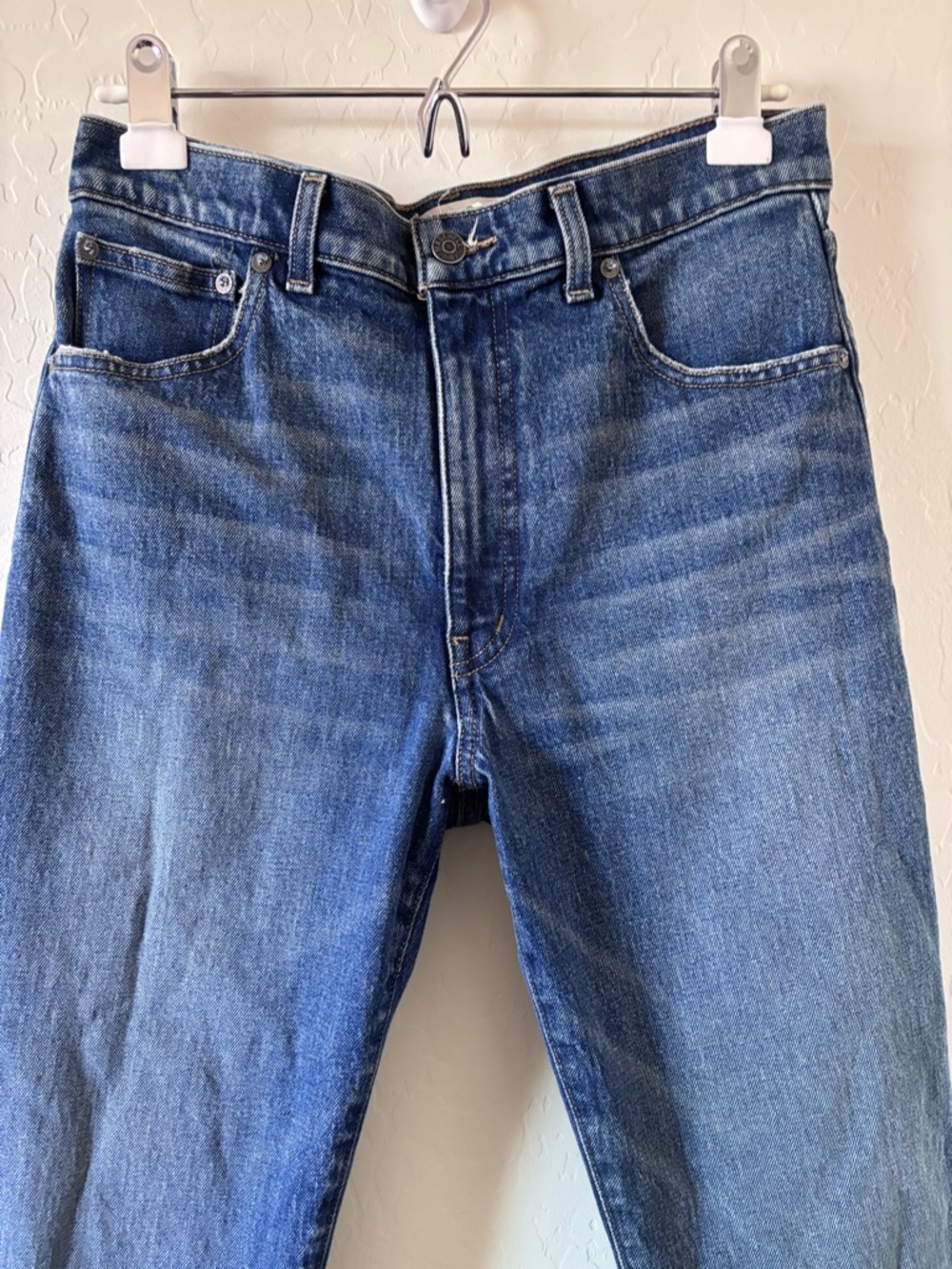 Madewell Relaxed Bootcut Jeans - Picture 3 of 11